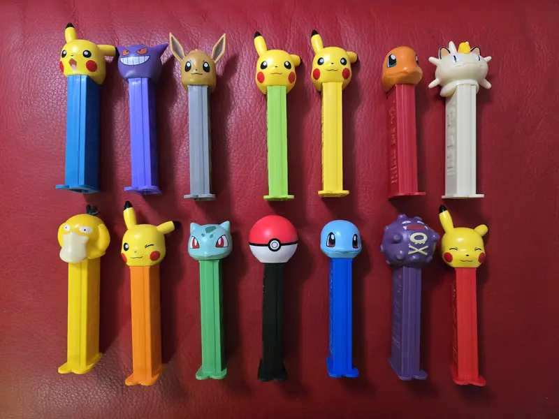 22 Pokémon PEZ Collezione completa